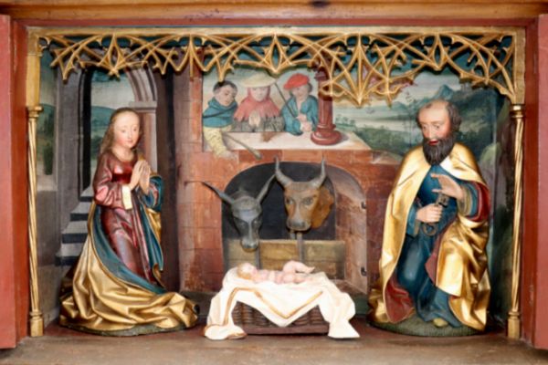 5-altar-pedrella-img-2661459F7D3E-EF51-29AB-3CE4-685925FCD8B7.jpg