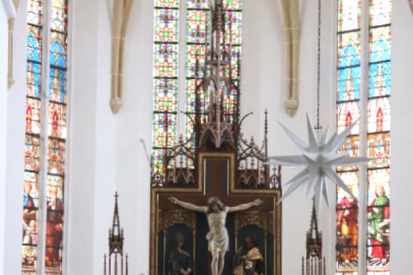 5-wandelaltar-img-260459DCB2B3-6D72-F0E6-7323-63A89807139A.jpg