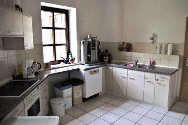 21gh-kueche4F460CB2-CF52-813A-39B0-9E489ACBF533.jpg