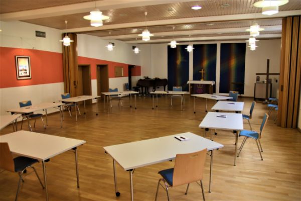 26gh-saal1B21E5310-E84F-7E1D-07FC-F60D67915528.jpg